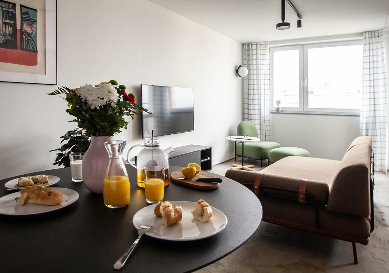 Apartament Strefa Kultury คาโตวีตเซ ภายนอก รูปภาพ