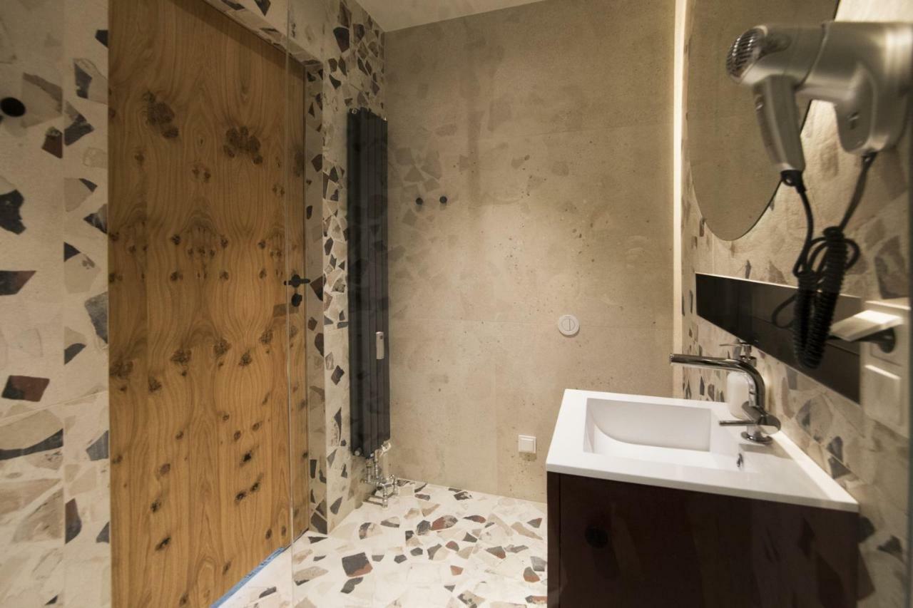 Apartament Strefa Kultury คาโตวีตเซ ภายนอก รูปภาพ